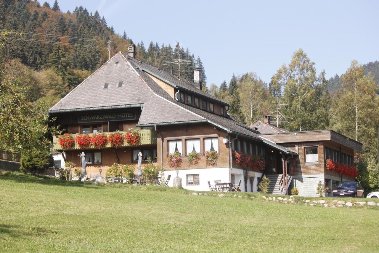 Romantisches Schwarzwaldhotel Todtmoos Exterior foto